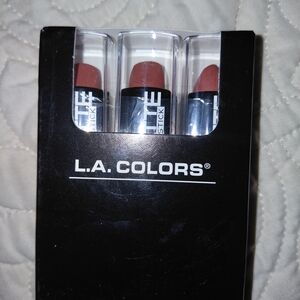 L.A. Colors Bold Matte Lipstick Trio